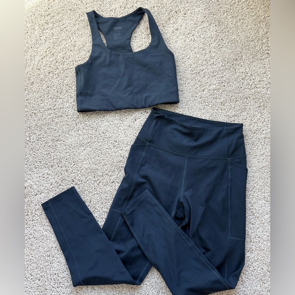 Girlfriend collective workout set